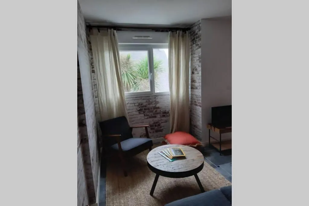 Avec Parking Prive Et Terrasse, Proche Jardin Botanique Apartment Brest